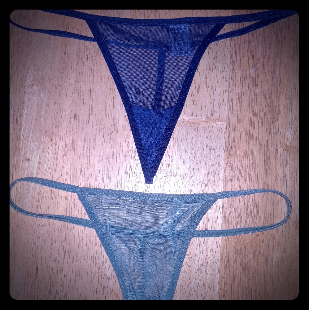 💖 FREE with $25+ purchase - NWOT Pair of Thongs